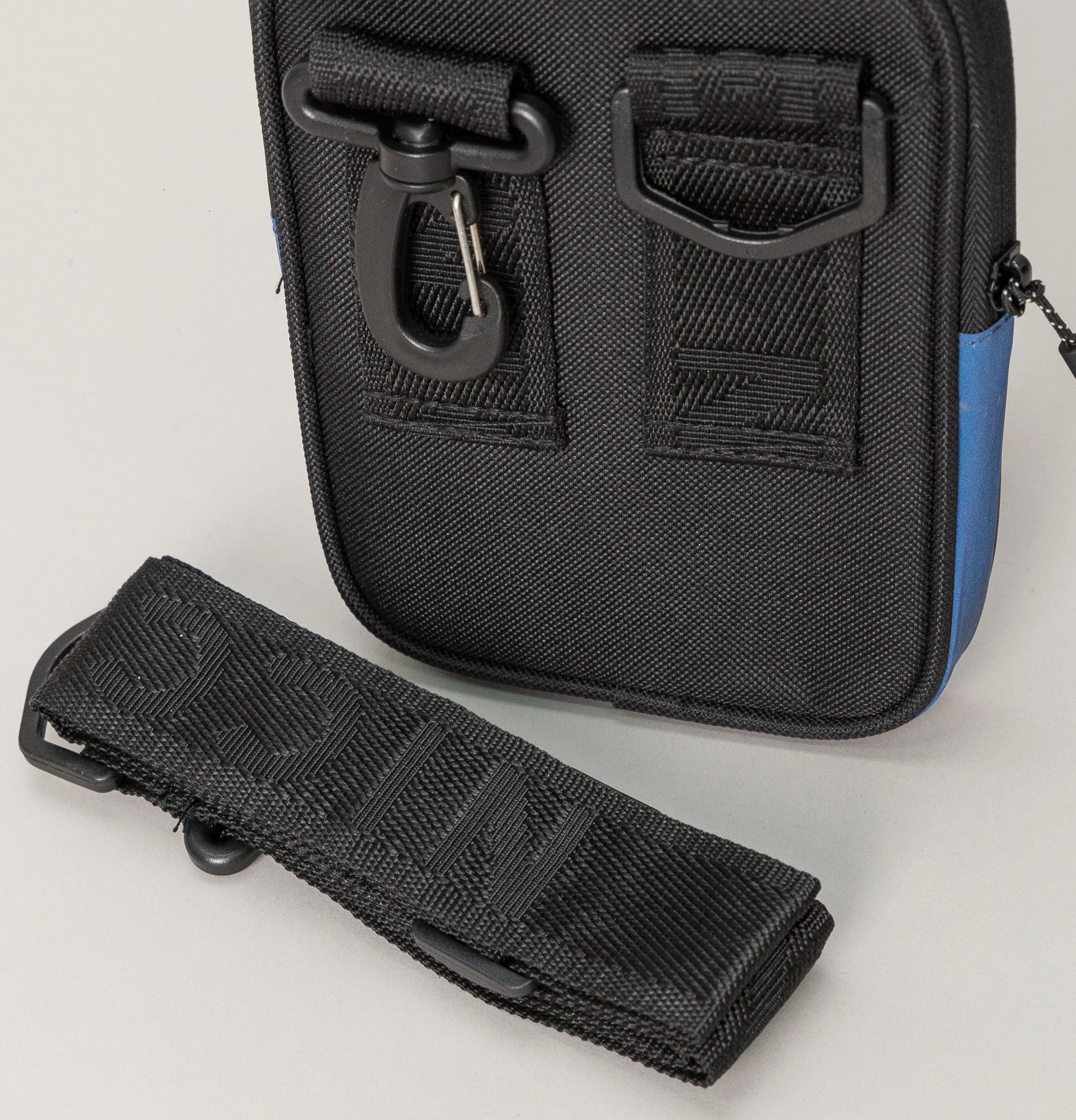 Nicce Ingo Cross Body/Bum Bag Navy - Image 4