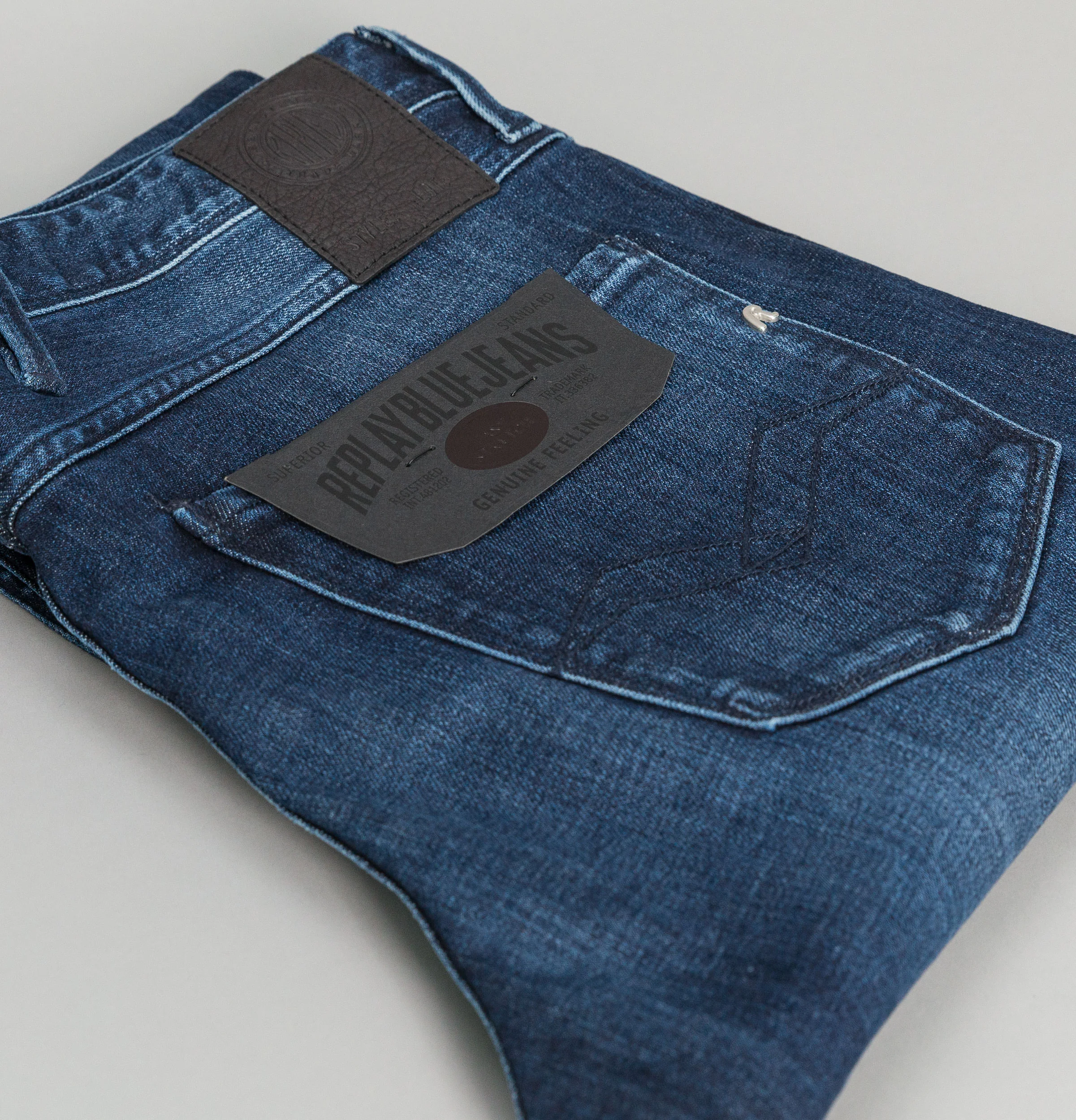 Replay Anbass Slim Fit Easy Stretch Jeans Dark Blue - Image 4