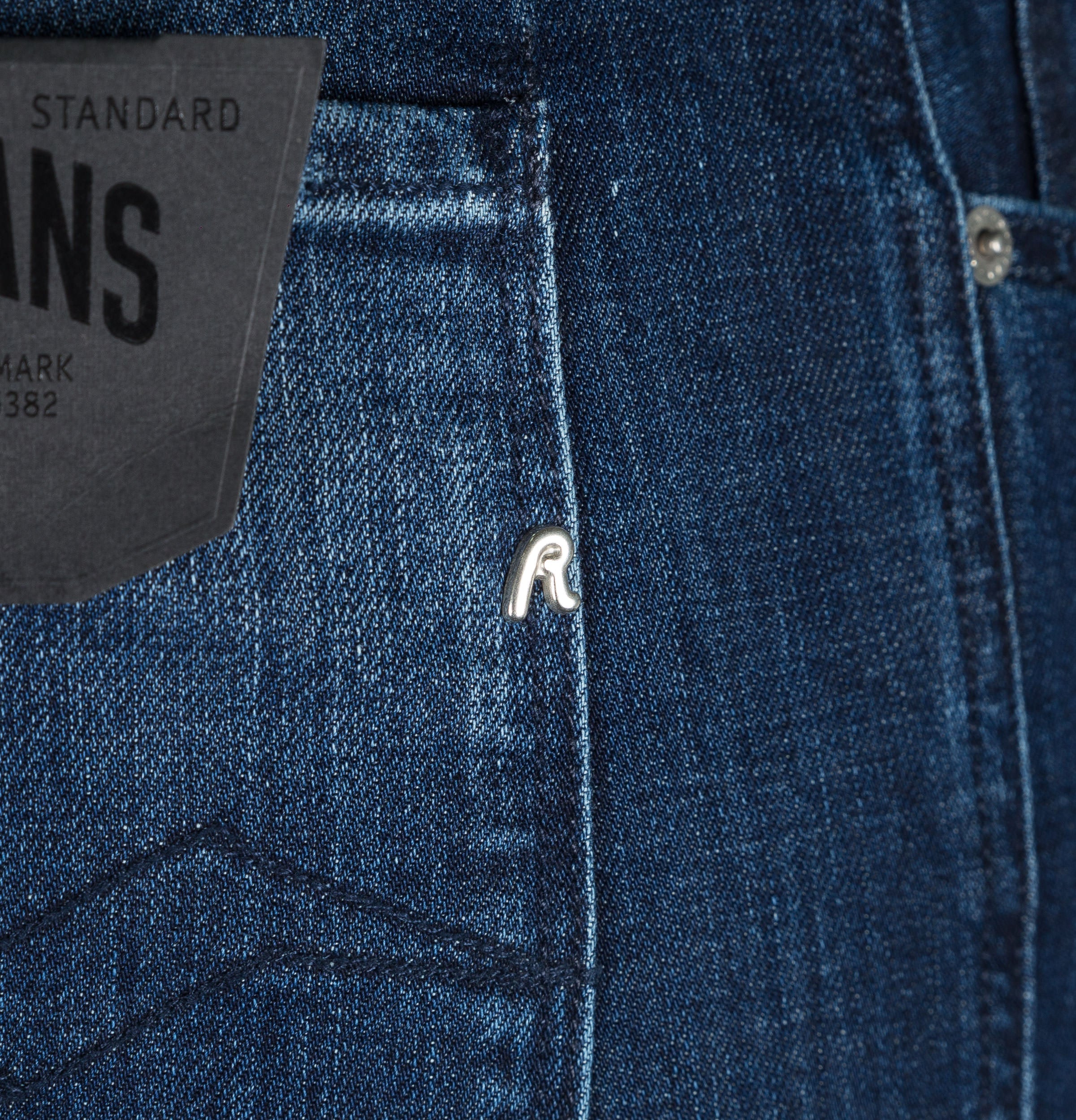 Replay Anbass Slim Fit Easy Stretch Jeans Dark Blue - Image 9