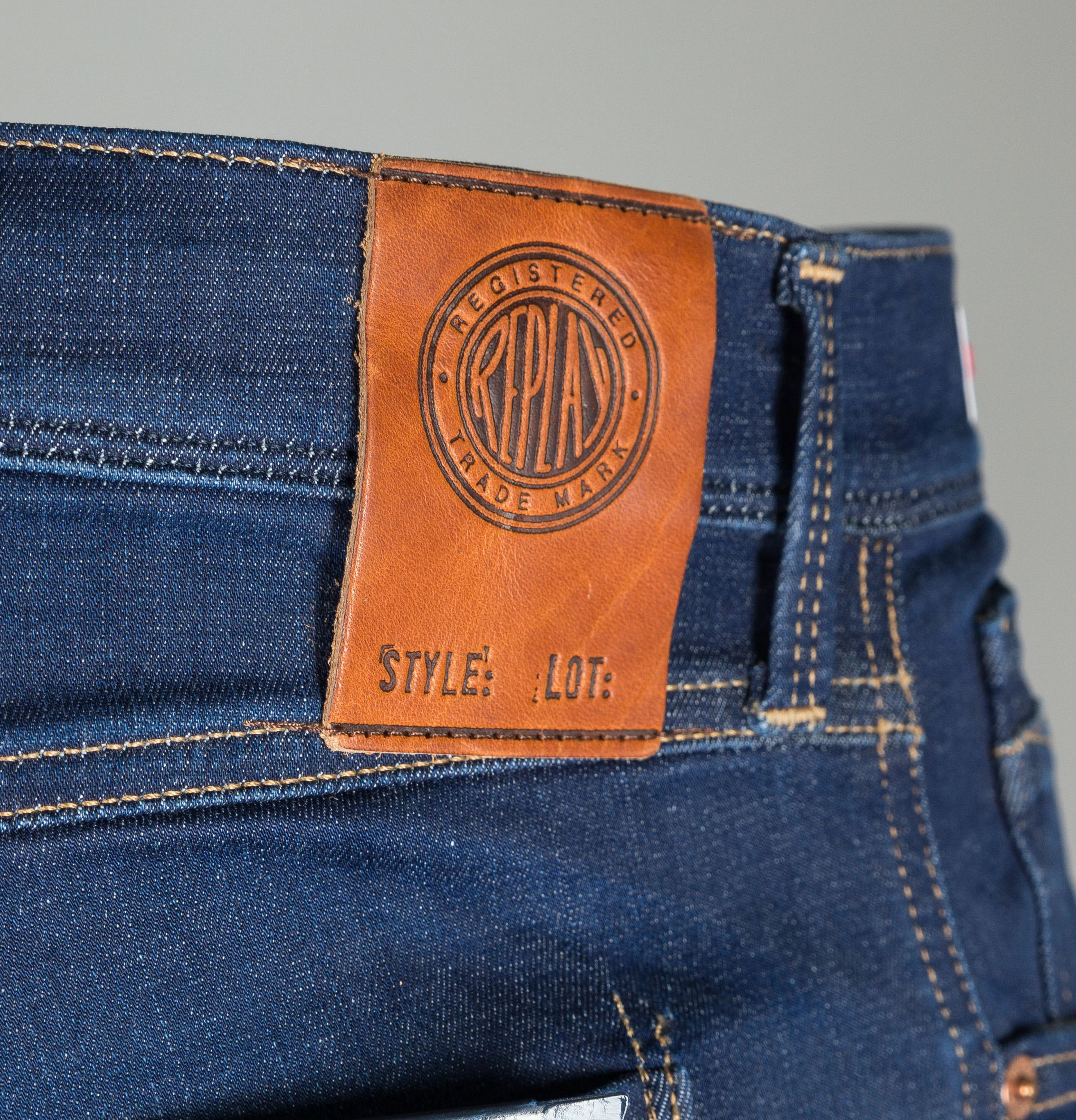 Replay Anbass Slim Fit Hyperflex Jeans - Image 7
